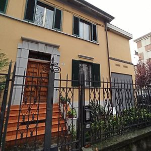 B&B Number 9